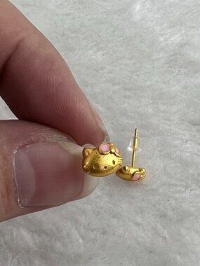Hello Kitty Sterling gold Diamond Stud Earrings